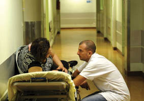Accident and Emergency at Beaujon Hospital, Clichy, France - 07 Oct 2010