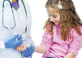 Doctor-with-young-girl