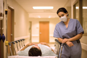Hospital-trolley-ThinkstockPhotos-86488956