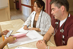 Mexican-doctor1-ThinkstockPhotos-76946173