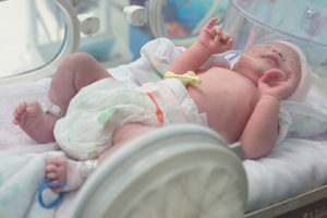 premature-baby1-ThinkstockPhotos-476412656