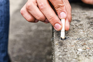smokingweb-ThinkstockPhotos-492225662