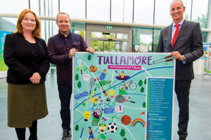 Pictured at the Pfizer Healthy Town 2017 launch were, left to right: Karen O’Keeffe, Corporate Affairs Director, Pfizer Ireland; Neil Delamere, Pfizer Healthy Town Ambassador; and Paul Reid, Managing Director, Pfizer Healthcare Ireland