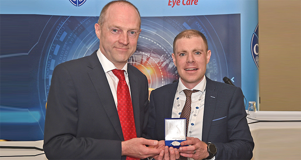 Photo: William Wilde Medal 2024 – Best Poster, ICO Annual Conference 2024