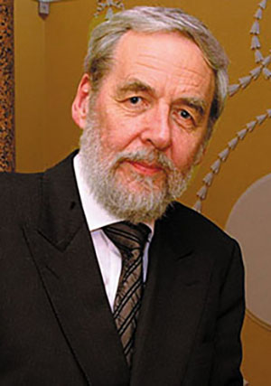 Prof Eoin O'Brien