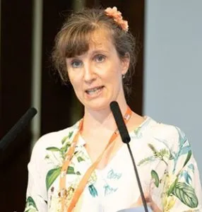 Dr Helen McAvoy