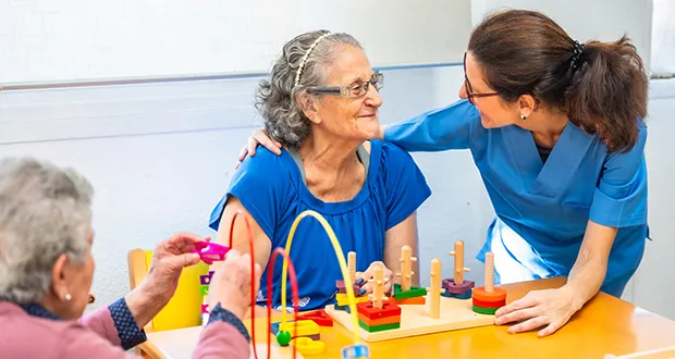 New research links social exposures to brain health and dementia risks